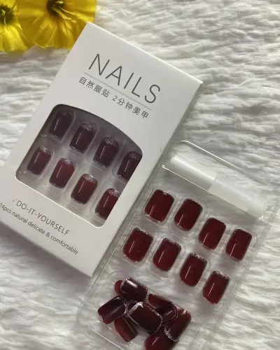 24 pieces Nails
